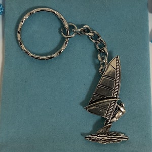 Windsurfer / Windsurfing Silver Pewter Keyring (T)