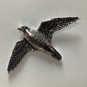 Pilgrimsfalk Silver Tenn Nålmärke (T)