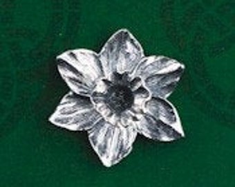 Silver Welsh Pewter Daffodil Lapel Pin Badge