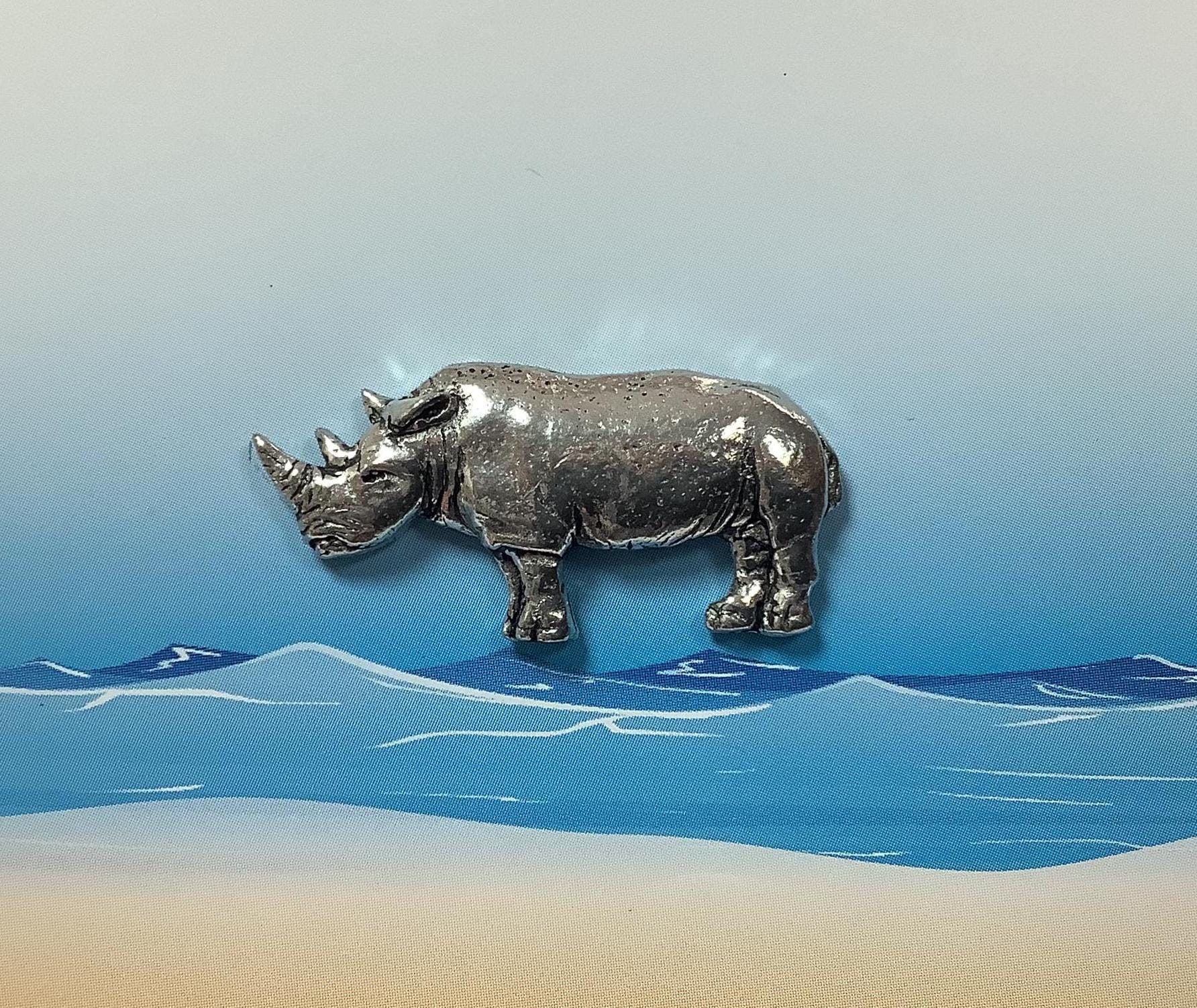 Rhino / Rhinoceros Silver Pewter Pin Badge (P) - Reduced - Etsy