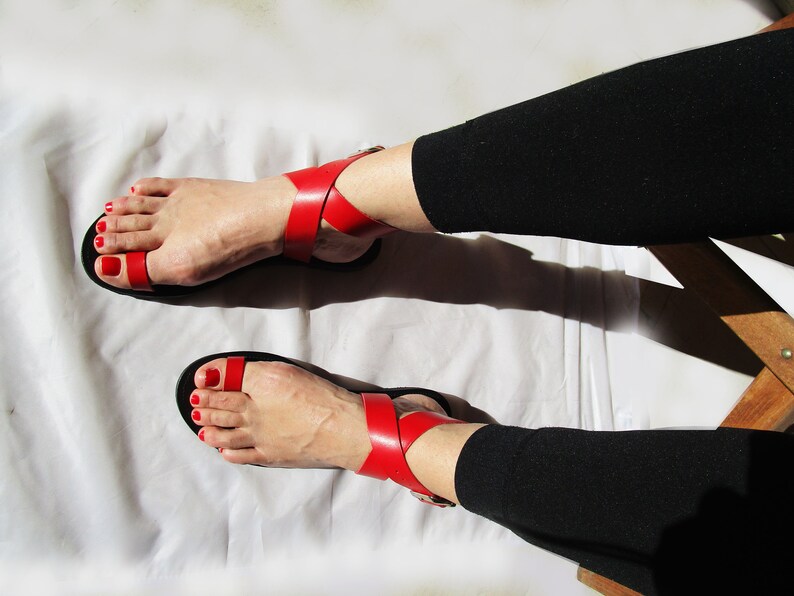 womens red leather sandals