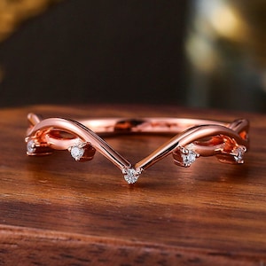 Vintage Rose Gold Wedding Band Round Cut Moissanite Diamond Band Half Rternity Bridal Matching Stacking Band Anniversary Ring