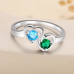 Ring med två födelsestenar, ring med två graverade namn, ring i 925 sterlingsilver för moder, handgjorda smycken, alliansring, fin ring, personlig present