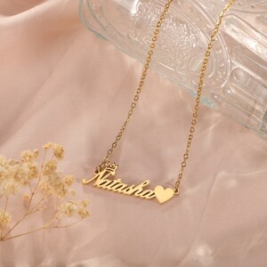 Crown Heart Name Necklace, Personalized  Cute Crown Jewelry, Heart Necklace, Name Necklace, Handmade Jewelry, Personalized Name