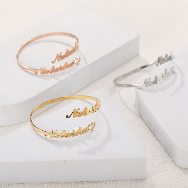 Bracelet de deux noms, bracelets de nom personnalisés, bracelets de manchette de nom gravés personnalisés, bracelet de couple, bracelet de nom de lettre Dainty