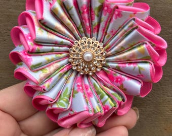 Handmade Floral Ribbon Dog Show Ring Clip | Crystal Center Exhibitor Number Holder