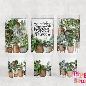 Op de afbeelding: Een witte beker met een handvat en een rietje. De beker heeft een aquarelontwerp met potplanten en de tekst "My garden is my happy place".
