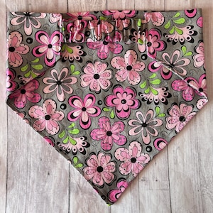Dog Bandana, Retro Floral, Elastic Pet Bandana, Scrunchie Dog Bandana, Personalized Dog Bandana