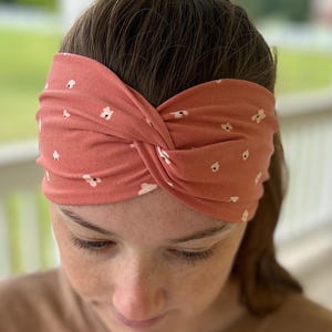 Twist Headband, Blushing Blooms, Headbands for Women, Wide Headband, Yoga Headband, Boho Headband, Headbands for Nurses