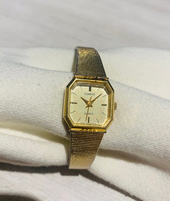 Working woman hotsell watch online