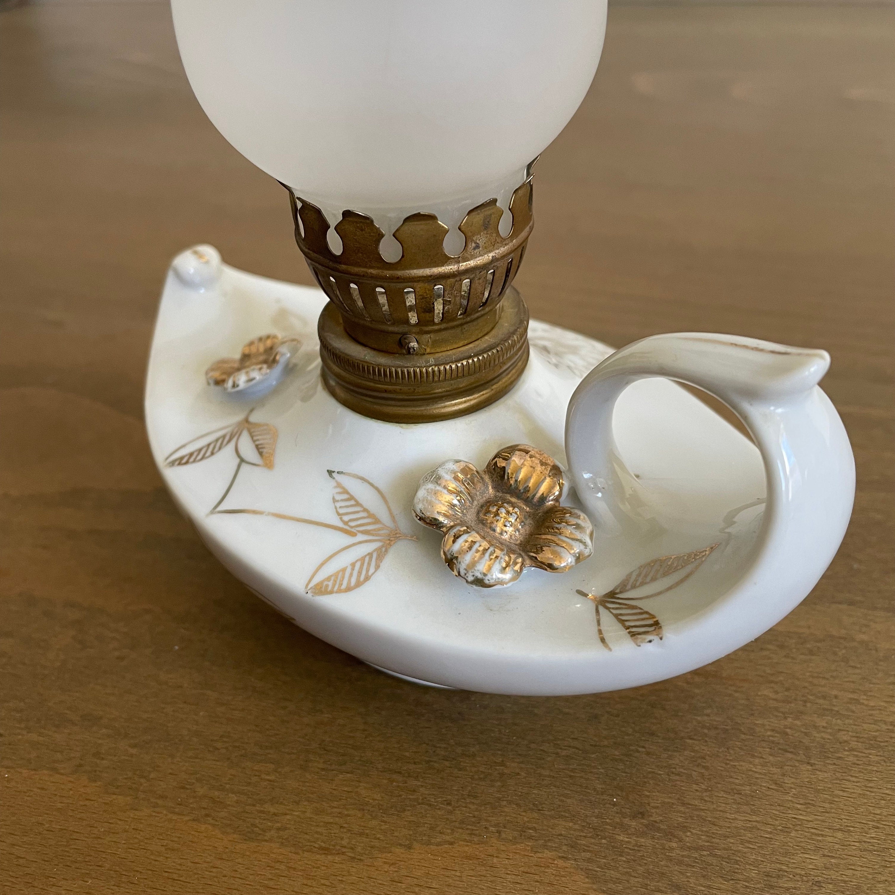 Vintage aladdin lamp chimney online
