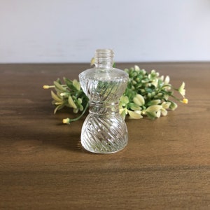 Vintage Avon Charisma Petite Hourglass-Shaped Perfume Cologne Glass Bottle