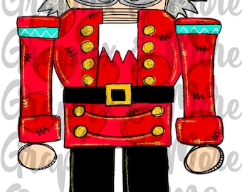 Op de afbeelding: Een rode en gouden notenkraker met een zwarte hoed en een witte baard. De notenkraker draagt een rood en gouden uniform met gouden knopen en een zwarte riem. De notenkraker houdt een rode en gouden trommel in zijn rechterhand.