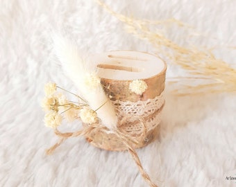 Wooden ring cushion with dried flowers and crochet strap for the boho vintage wedding