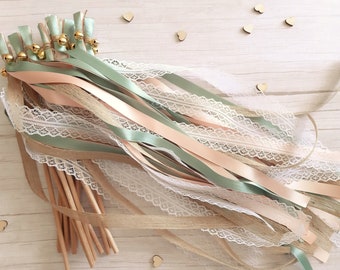 Rustikale Wedding Wands mit Glöckchen und Juteband für die Hochzeit in Vintage Boho Look  ab 10 Stk., Hochzeitsstäbe mit 4 Bänder