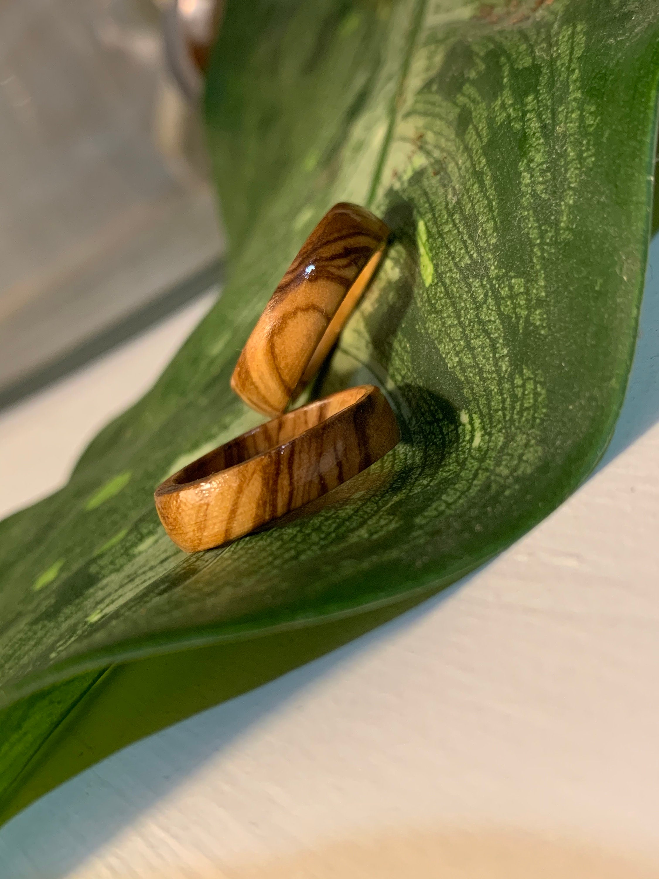 Wooden rings for men Wedding Band Olive Wood Ring wooden Etsy.de