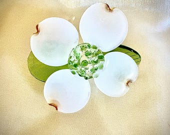 blown glass dogwood