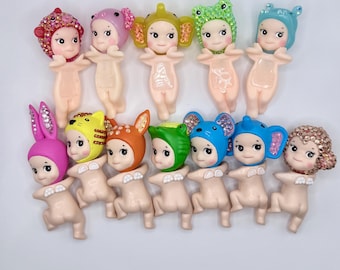 Sonny Angel abbagliato e alla moda! Adoro i giorni di pioggia e la serie Looking Back