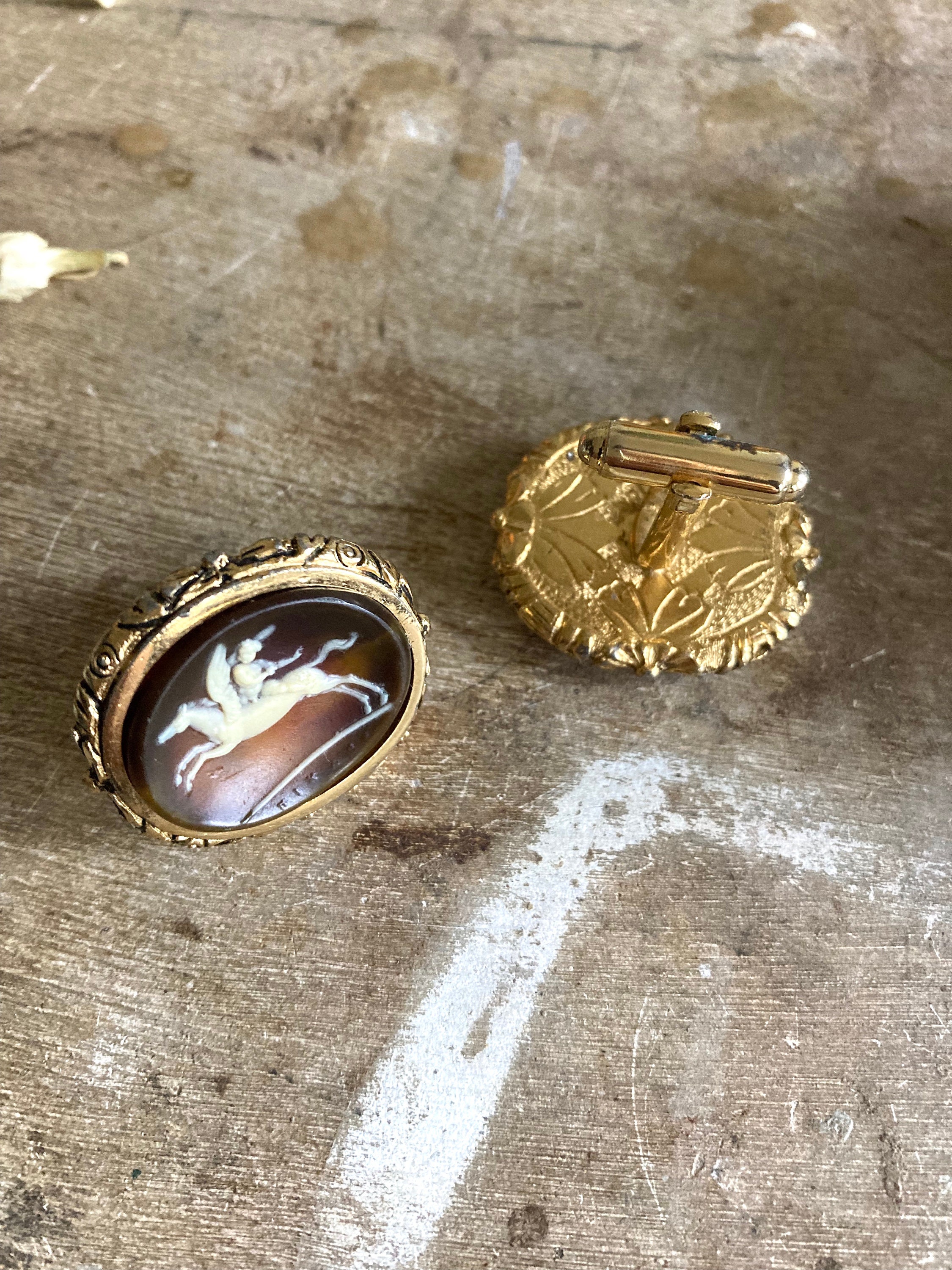 Boutons de manchette Dante bleu saphir Rivoli des années 70