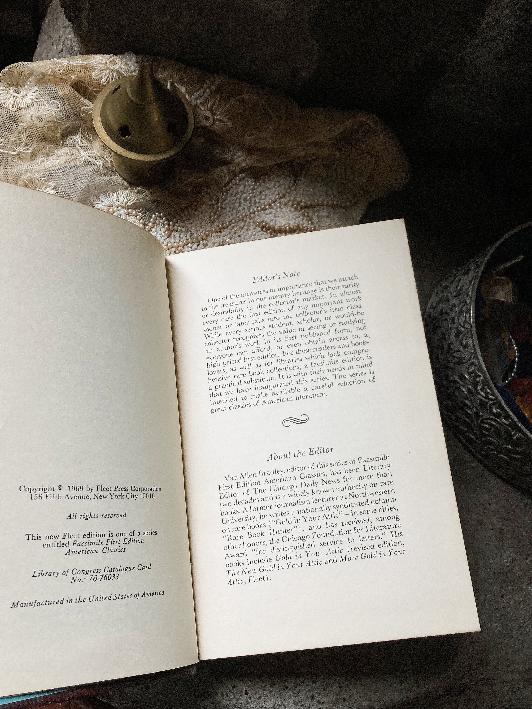 Rare Vintage Gilt Gold Ornate Cover, the Scarlet Letter, Nathaniel