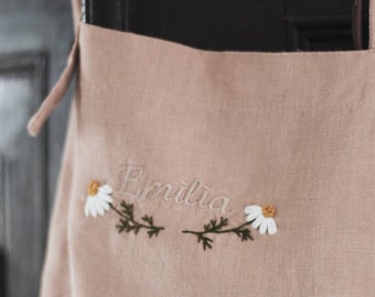 Personalized linen apron with name embroidery for Adults, Sustainable mothers day gift, Custom Mother in law gift for mothers day