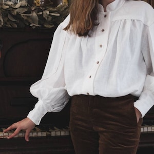 Victorian Blouse with Puffy Sleeves / Light Academia Poet Shirt / Edwardian White Linen Shirt / Cottagecore Linen Blouse / Academia Clothing