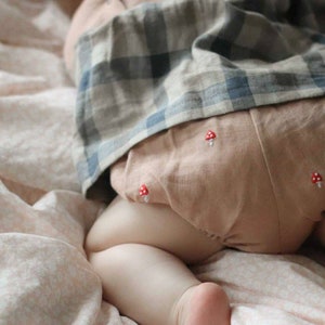 Embroidered Bloomers from Soft Pink Linen, Organic Linen Toddler&#39;s Shorties, Linen Girl&#39;s Summer Bloomers with Mushroom Embroidery