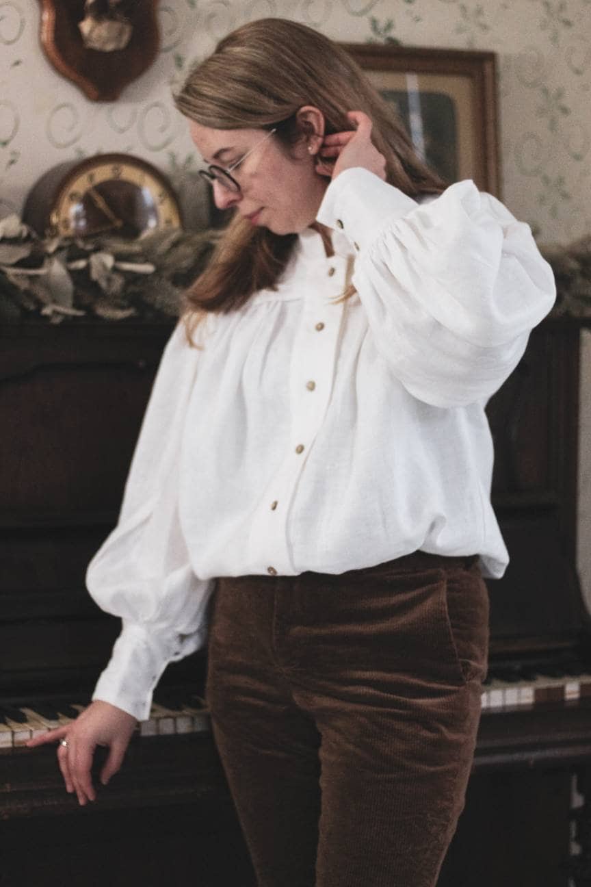 puffy dress shirt Suffering From Puffy Shirt? How Shirt Tailoring Can Solve All Your Fit Woes