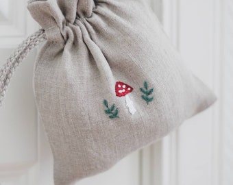 Reusable drawstring linen bags with hand embroidery/ Embroidered linen pouch / Linen gift bag /Christmas Flax Pouch Bag