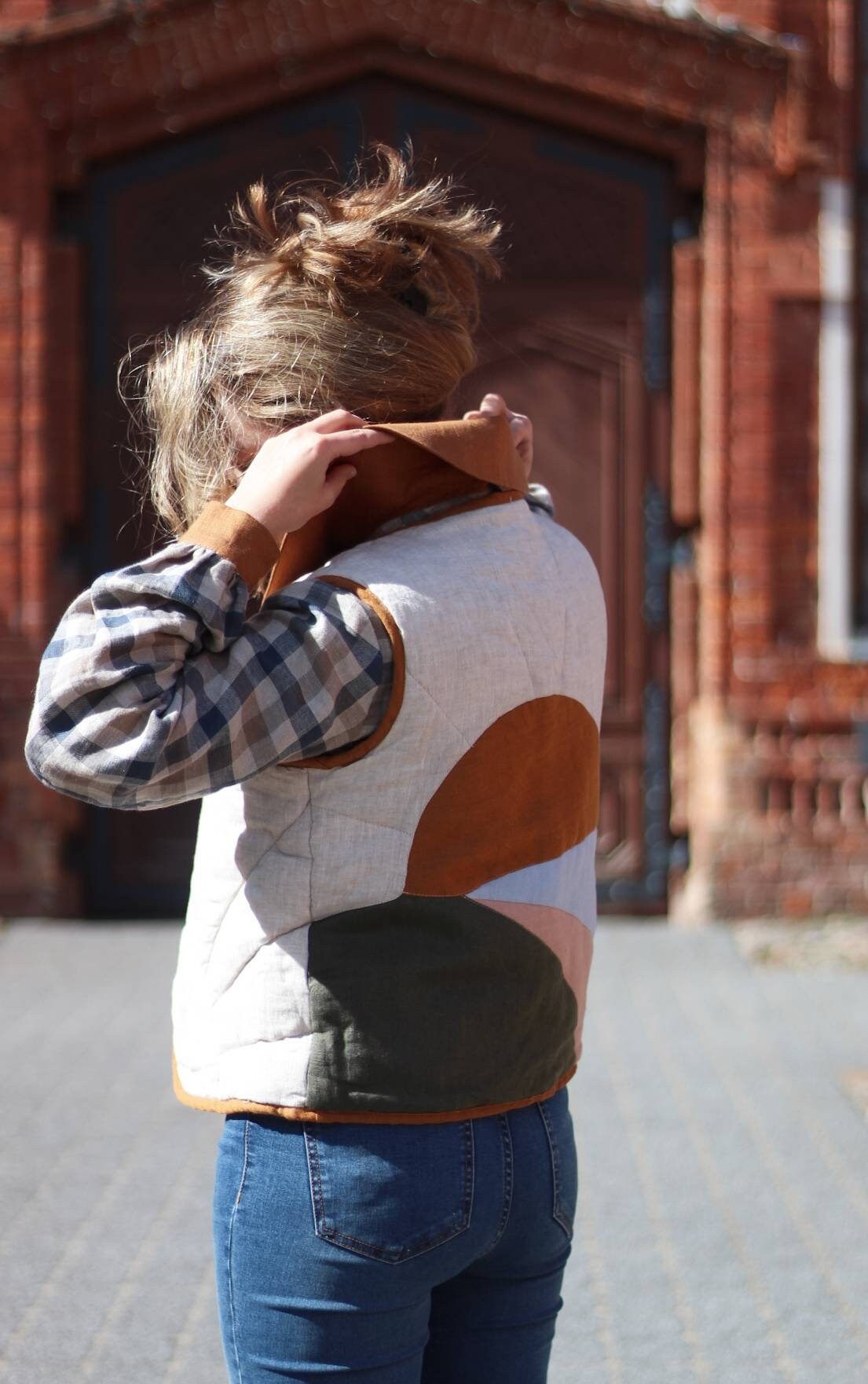 sj-00011-Red Oversized Quilting Liner Vest. Red