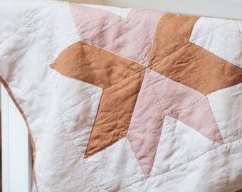 Handcrafted Linen Patchwork Quilt Blanket / Natural Linen Quilted Baby Blanket / Patchwork Wall Decor / Linen Quilt Baby Play Mat