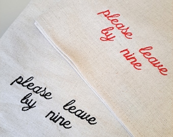 Tovaglioli da cocktail per cene, tovaglioli di lino personalizzati ricamati, tovaglioli di lino beige personalizzati per la cena, regalo di inaugurazione della casa per mamma e nonna