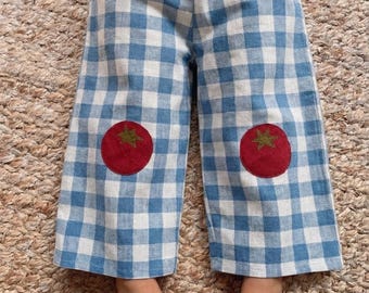 Pantalon pour tout-petit en lin vichy bleu avec empiècements tomates