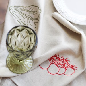 Embroider Holiday Linen Table runner, Garden party table decor, Beige Embroidered modern dining table centerpiece, cottagecore table runner