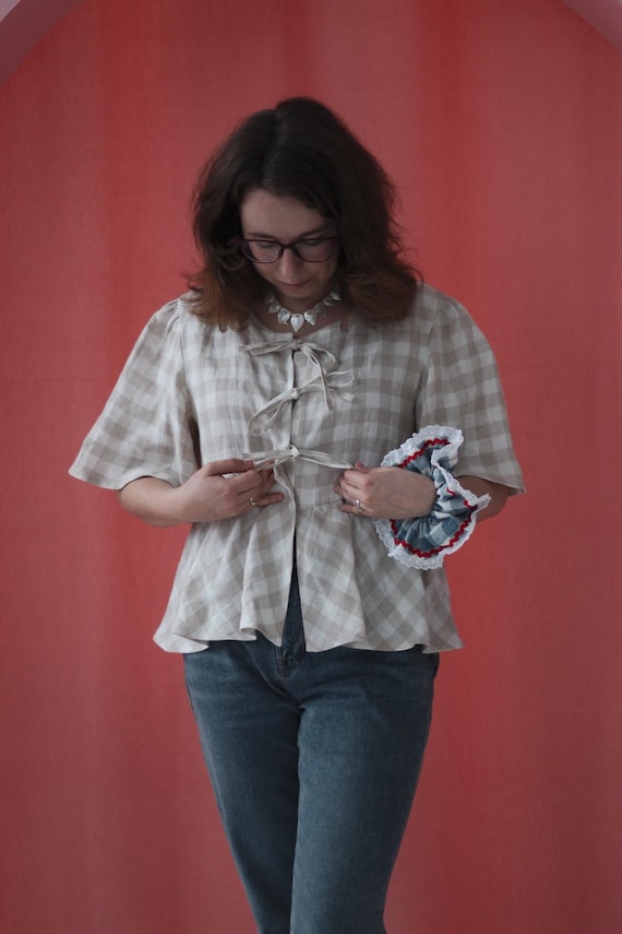 Peplum Outfit Con Blusa Ploma Blusa Feminina: Elegância Conforto