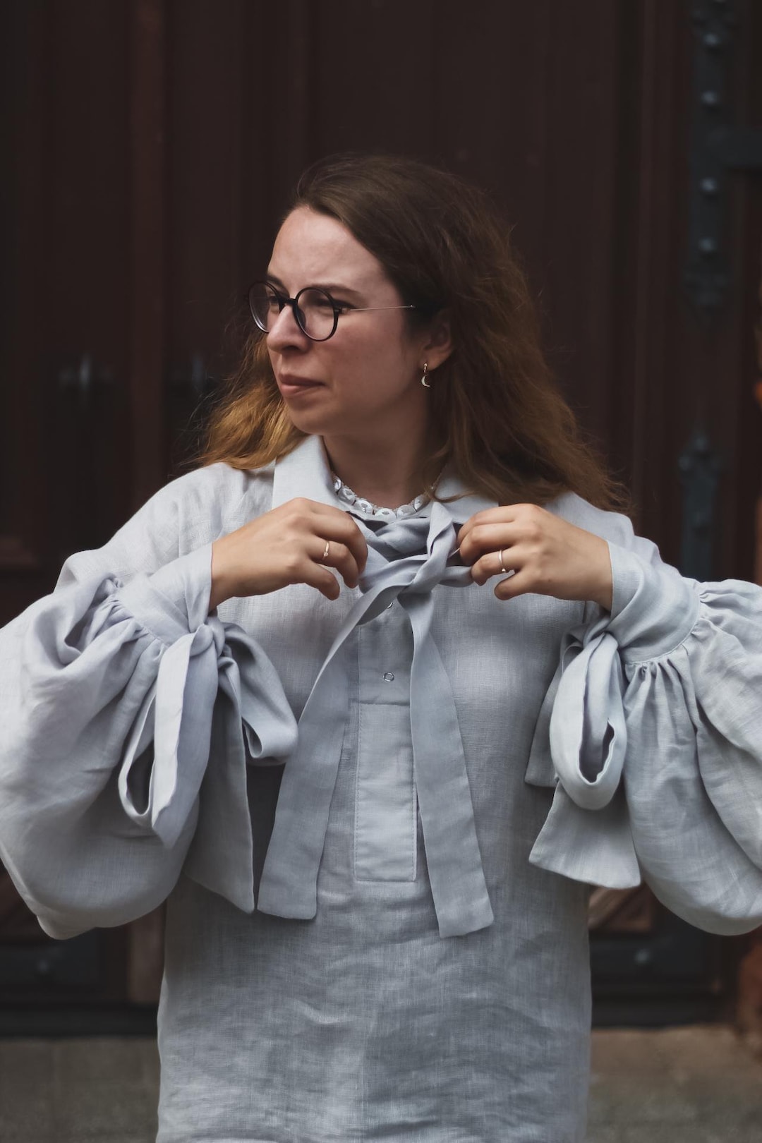 Camicetta vittoriana azzurro polvere, camicia da poeta edoardiano