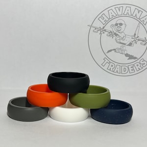 Men&#39;s Silicone Wedding Band 6 ring set