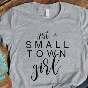 Small Town Girl SVG, Taglia file Scarica per Cricut, Donna t-shirt svg file png, Country girl t shirt Svg, file di taglio silhouette, Texas girl