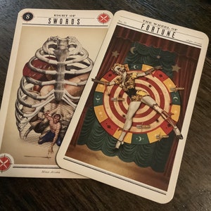 TAROT KARTEN LESEN Von Gina... denk daran, du bekommst das wofür du bezahlst, und die Situationen, die in den Karten auftauchen, können immer gewendet werden!