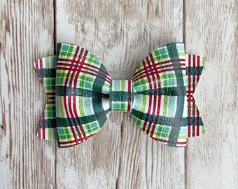 Tartan Plaid Bow, Christmas Bow, Plaid Hair Clip, Christmas Gift for Girls, Hair Accessory for Girl, Holiday Hair Bow, Stocking Stuffer