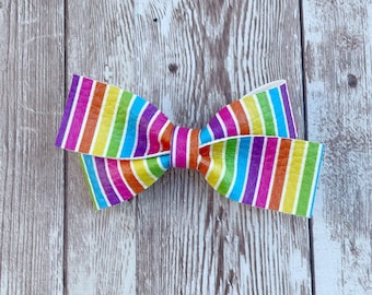Rainbow Hair Bow, Pride Hair Bow, Shower Gift for Rainbow Baby, Pigtail Hair Bows for Toddler, Headband for Newborn, St Patrick’s Bow