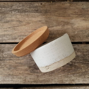 Weiße Steinzeug Zucker / Salz Tasse mit Deckel Rustikale Steinzeug Schüssel Keramik Kaffeetasse Handgemachtes Steinzeug Geschenk für Sie
