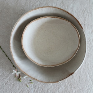 Rustic White Pottery Bowl Large Serving Bowl Dish Ceramic Shallow Fruit Bowl Pasta Salad Bowl Hand Thrown Stoneware Dinnerware Handmade