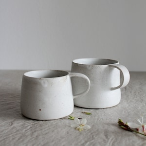 White Matte Pottery Coffee Mug Pattern Handmade Stoneware Mug Coffee Lover Gift for Her Artisan Ceramic Tea Mug with Handle Souffle