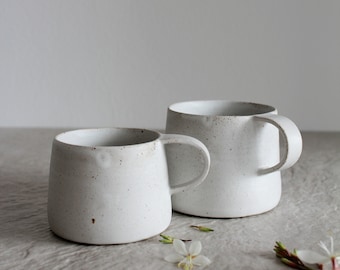White Matte Pottery Coffee Mug Pattern Handmade Stoneware Mug Coffee Lover Gift for Her Artisan Ceramic Tea Mug with Handle Souffle