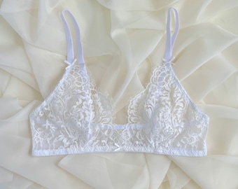 White French Chantilly Lace Bralette. Triangle Bralette. Handmade. LARGE.