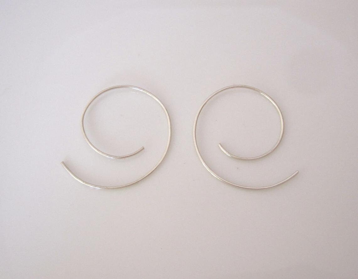 【HYERES LOR】[SALE] Noailles circle Silver earring 45mm Silver Open Circle Stud Earrings | Juulry.com