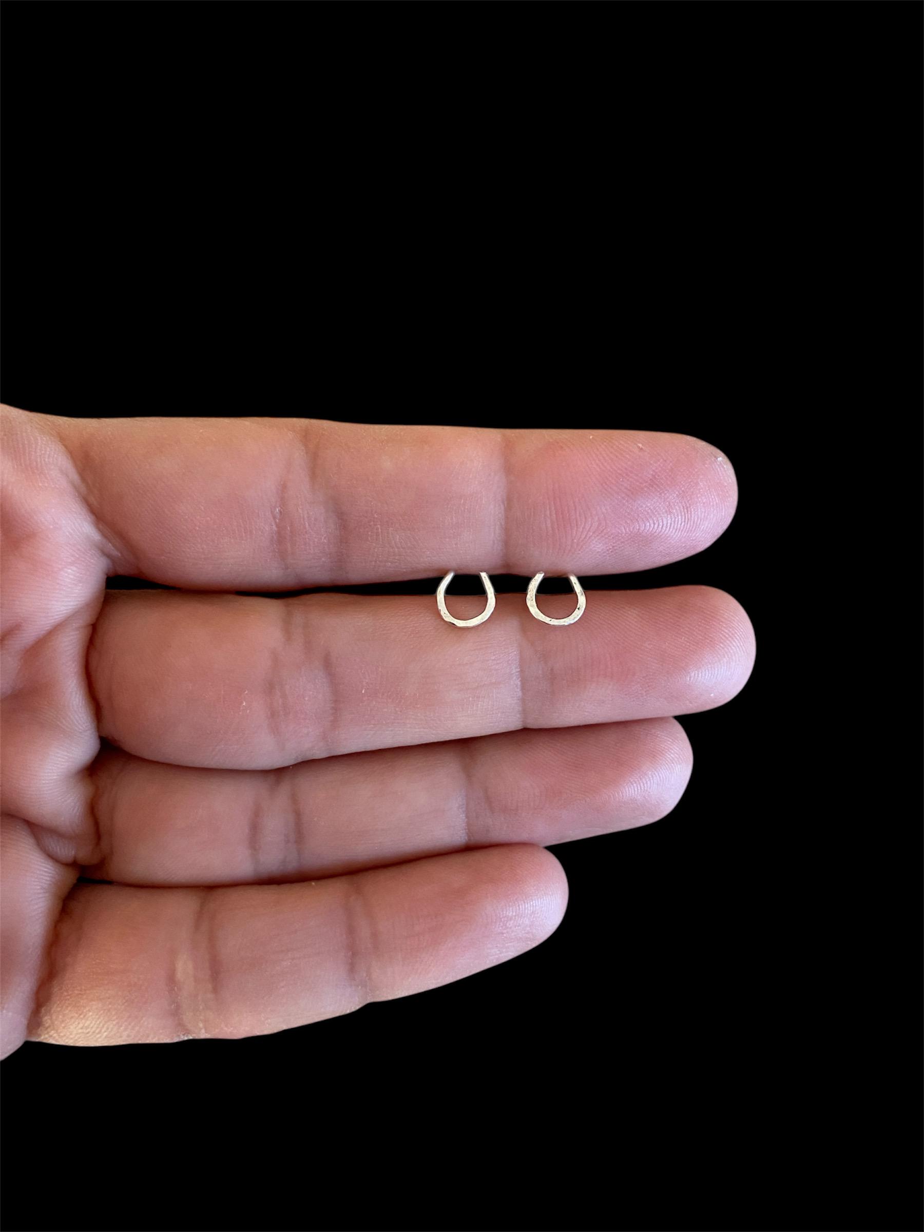 Orecchini A Perno Cavallo In Argento 925 - 0,8x1,0 Cm - Gioiello Per Donne E Ragazze - Regalo In Scatola Ecologica - 4