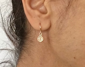 A pair of small swirl dangle earrings in sterling silver, 14K yellow or rose gold filled