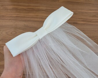 Mini voile de noeud, voile de mariée, noeud de satin blanc cassé, voile de mariage avec noeud, petit noeud